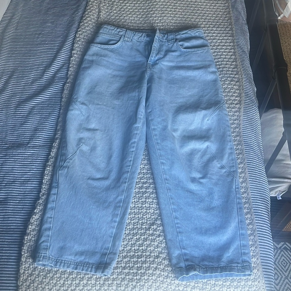 Zara Barrel Jeans - Size 4